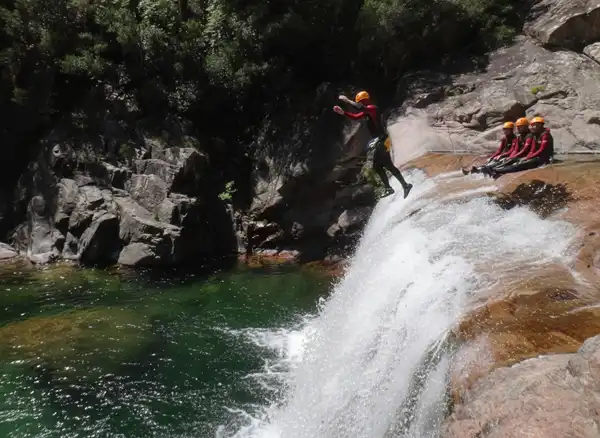 Canyoning Vacca - Progression aquatique dans un cadre sauvage